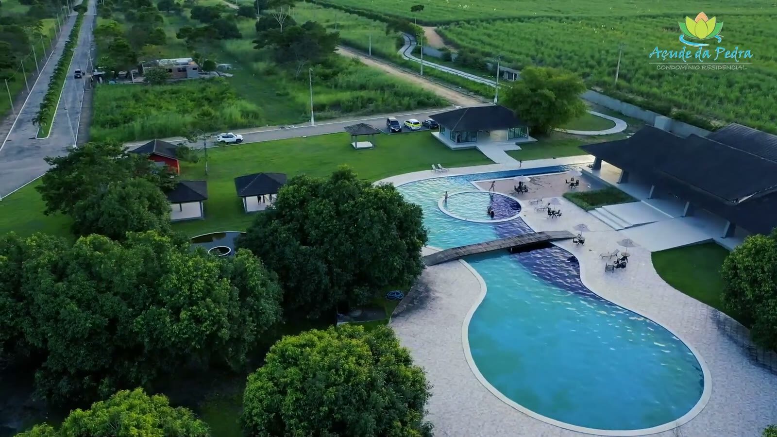 Complexo de piscinas